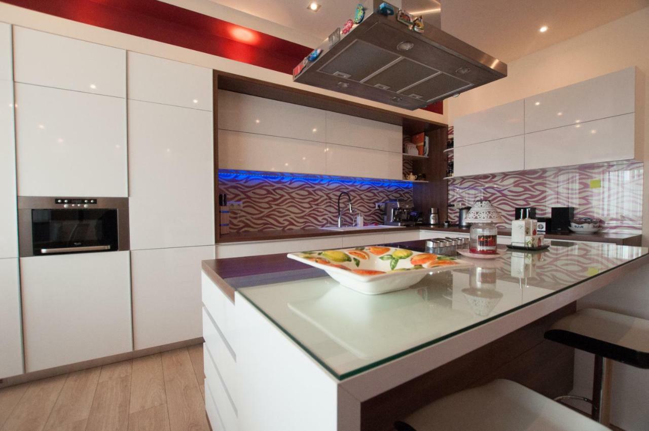Prestige Apartment Komárno Zewnętrze zdjęcie