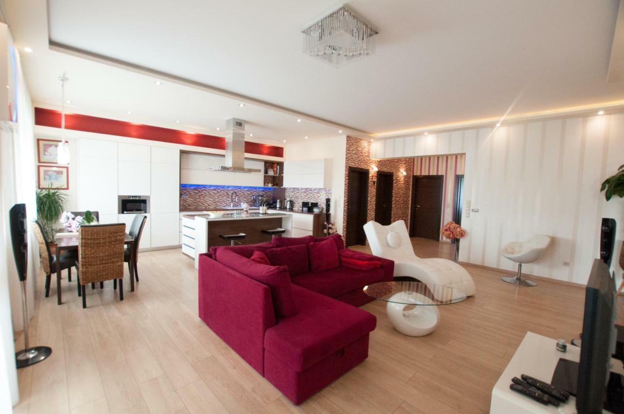 Prestige Apartment Komárno Zewnętrze zdjęcie